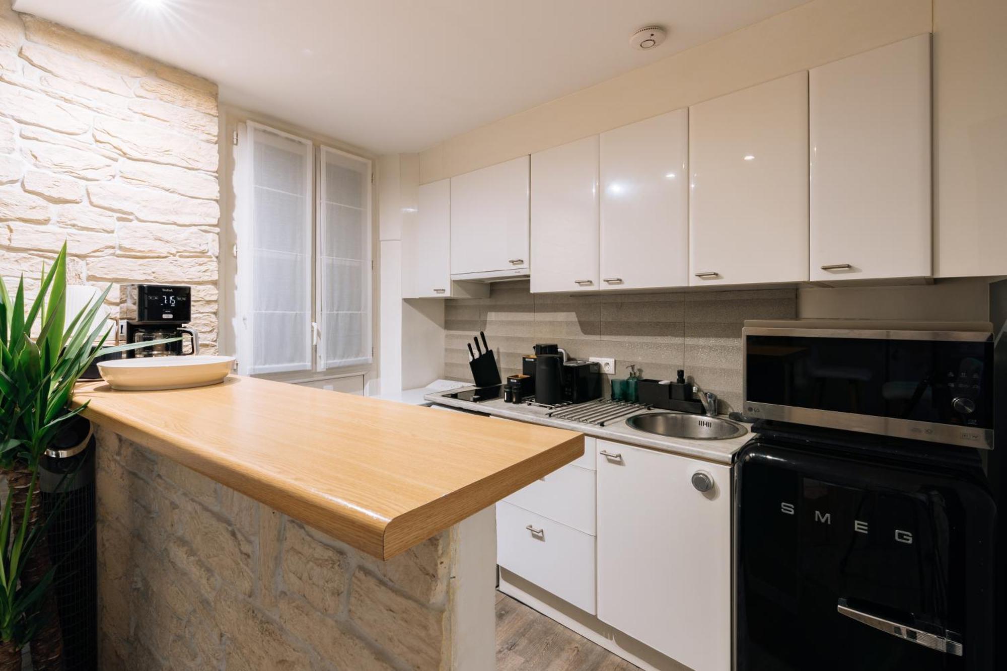 Апартаменты Chic & Stylish 1Bd Apart Louvre-Rivoli! Париж Экстерьер фото